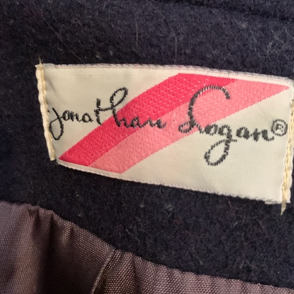 Vintage Jonathan Logan classic navy blue pea coat - Picture 9 of 14